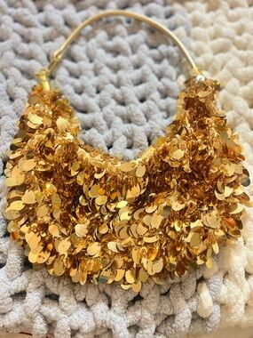 Gleaming Gold Sequin Hoop Necklace for Women